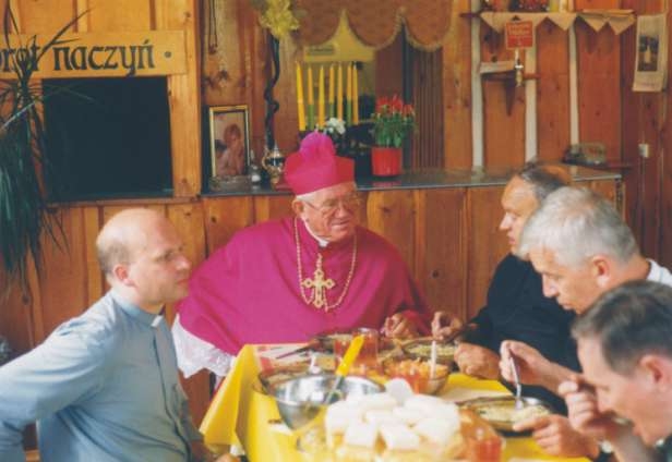 Ks. Bp Józef